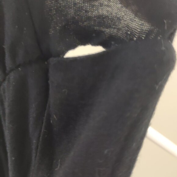 Ruched Black V Neck Dress - Picture 5 of 5